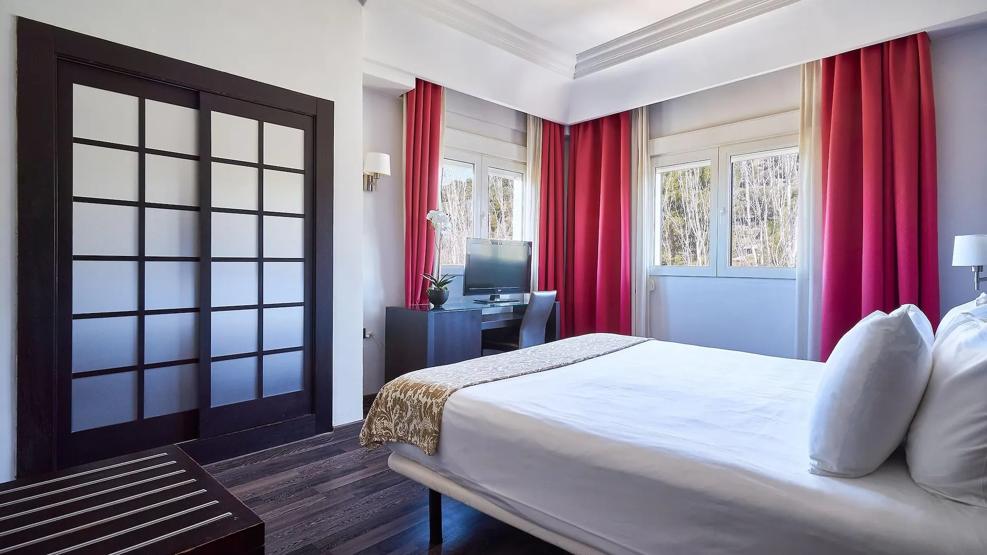 Hotel Crisol Guadalupe Granada