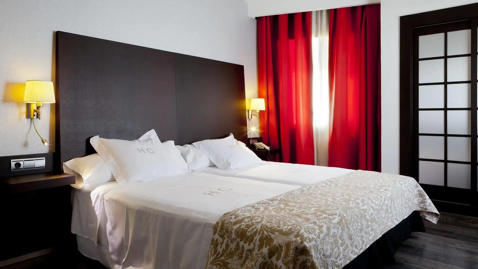 ***  Hotel Crisol Guadalupe Granada España